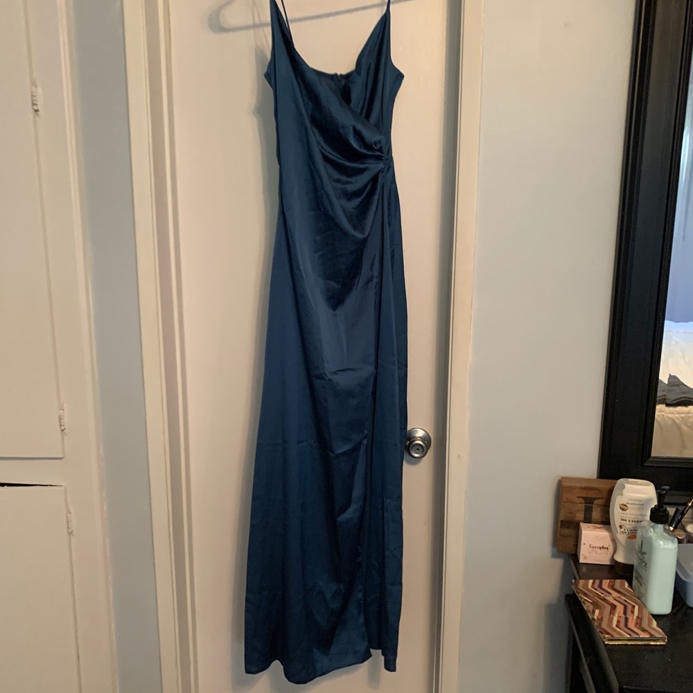 Evening Blue Maxi dress with leg slit
